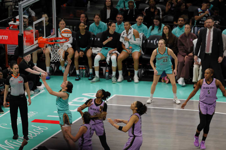 New York Liberty vs Golden State Valkyries